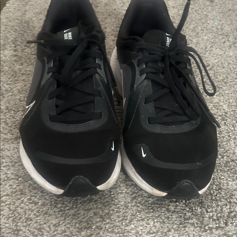 Nike Black and White Athletic Shoes
